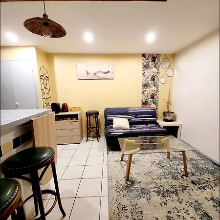 Miawe Apartment